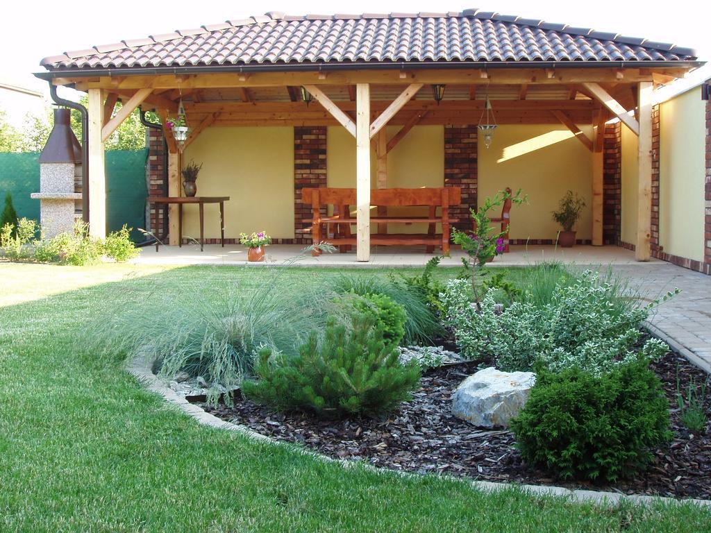 Villa Vilka Relax Podhájska Zimmer foto