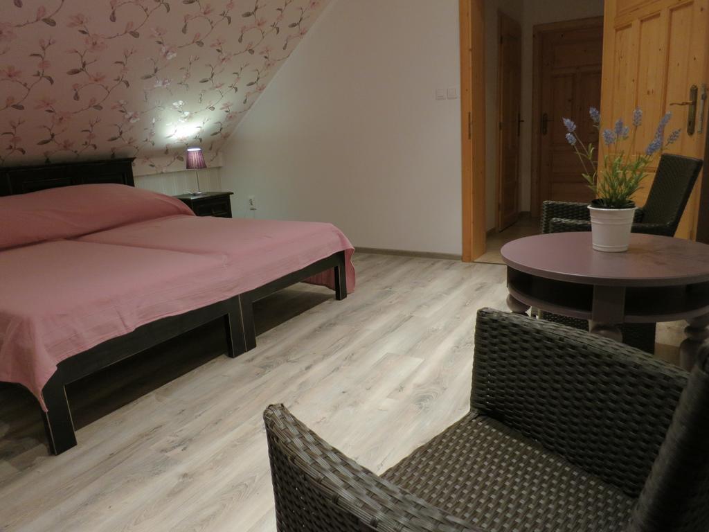 Villa Vilka Relax Podhájska Zimmer foto